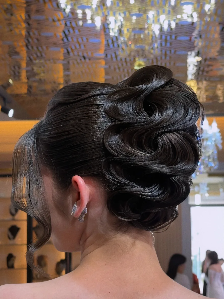 Wave-structured bun, back view
