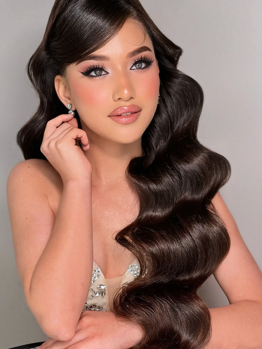 Hollywood waves on loose hair
